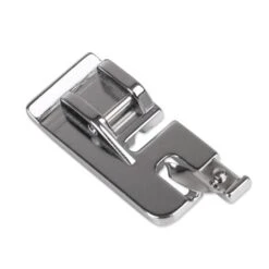 Brother Muschel-/Tricotsaumfuß - CB-Greifer (5 Mm)