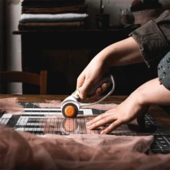 Fiskars Titanium Rollmesser Ø 45 Mm