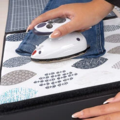 Bastelstation Faltbare Schneidematte A3 + Bügelunterlage grau (Matte 45x30 Cm) 18 Bastelstation Faltbare Schneidematte A3 + Bügelunterlage grau (Matte 45x30 Cm) -NähKunst Angebote Store 10023773 09