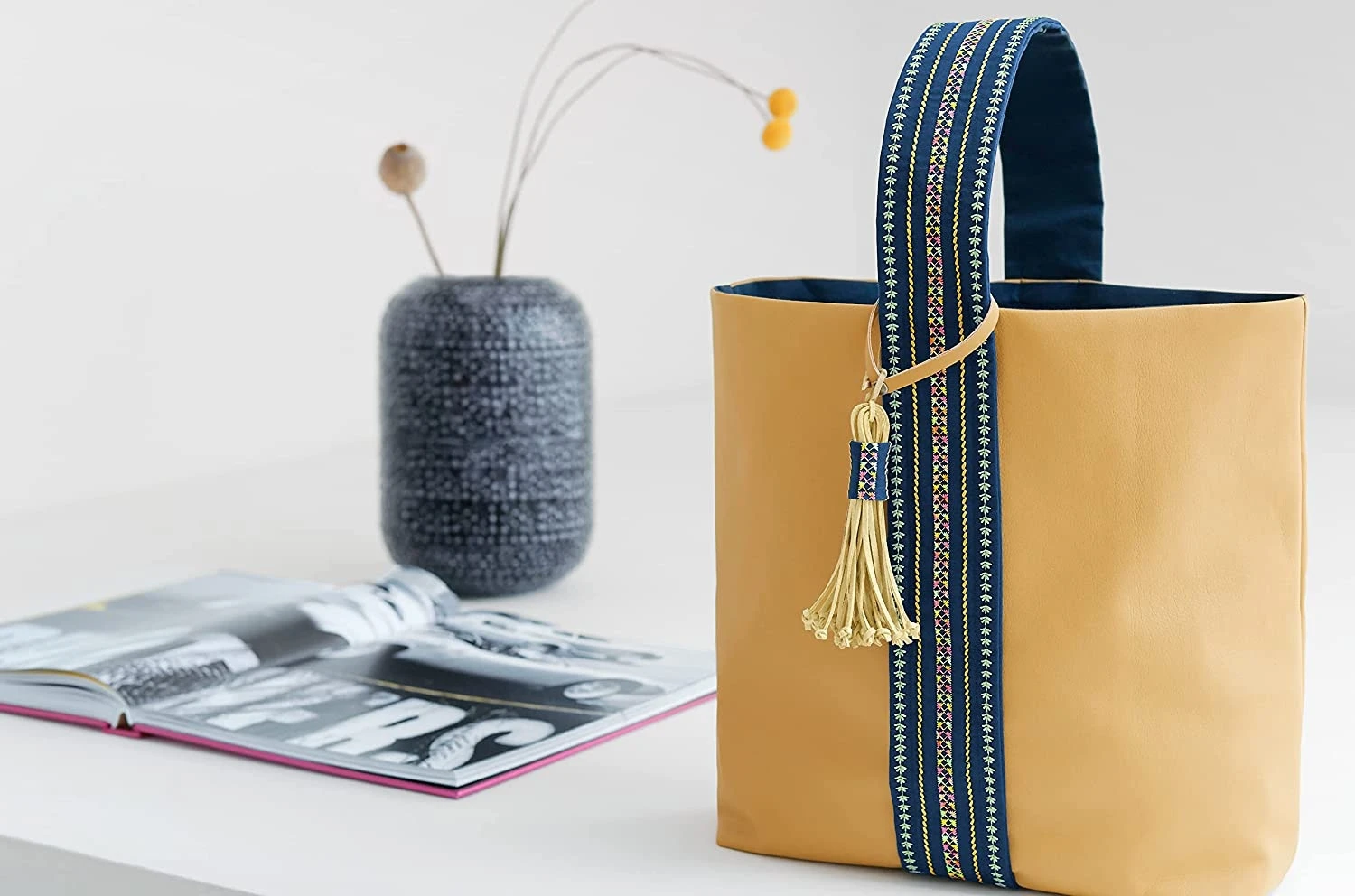 Gütermann Deco Stitch Nähfaden-Set-1 (20 Farben/ 70 M) 2 Gütermann Deco Stitch Nähfaden-Set-1 (20 Farben/ 70 M) – Bild 2