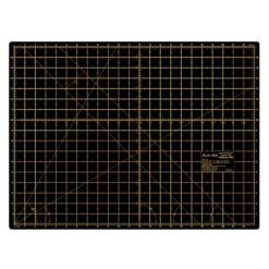 Hemline Gold Schneidematte A2 (60 X 45 Cm/ Inch + Cm/ Schwarz/ Gold)