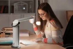 Daylight Twist 2 Klappbare LED Tageslichtleuchte (weiß/ Grau) -NähKunst Angebote Store 10026444 daylight twist2 wei 10