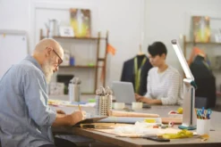 Daylight Twist 2 Go Netz + Akku LED Tageslichtleuchte (weiß/ Blau) -NähKunst Angebote Store 10026445 daylight twist2 go wei blau 10