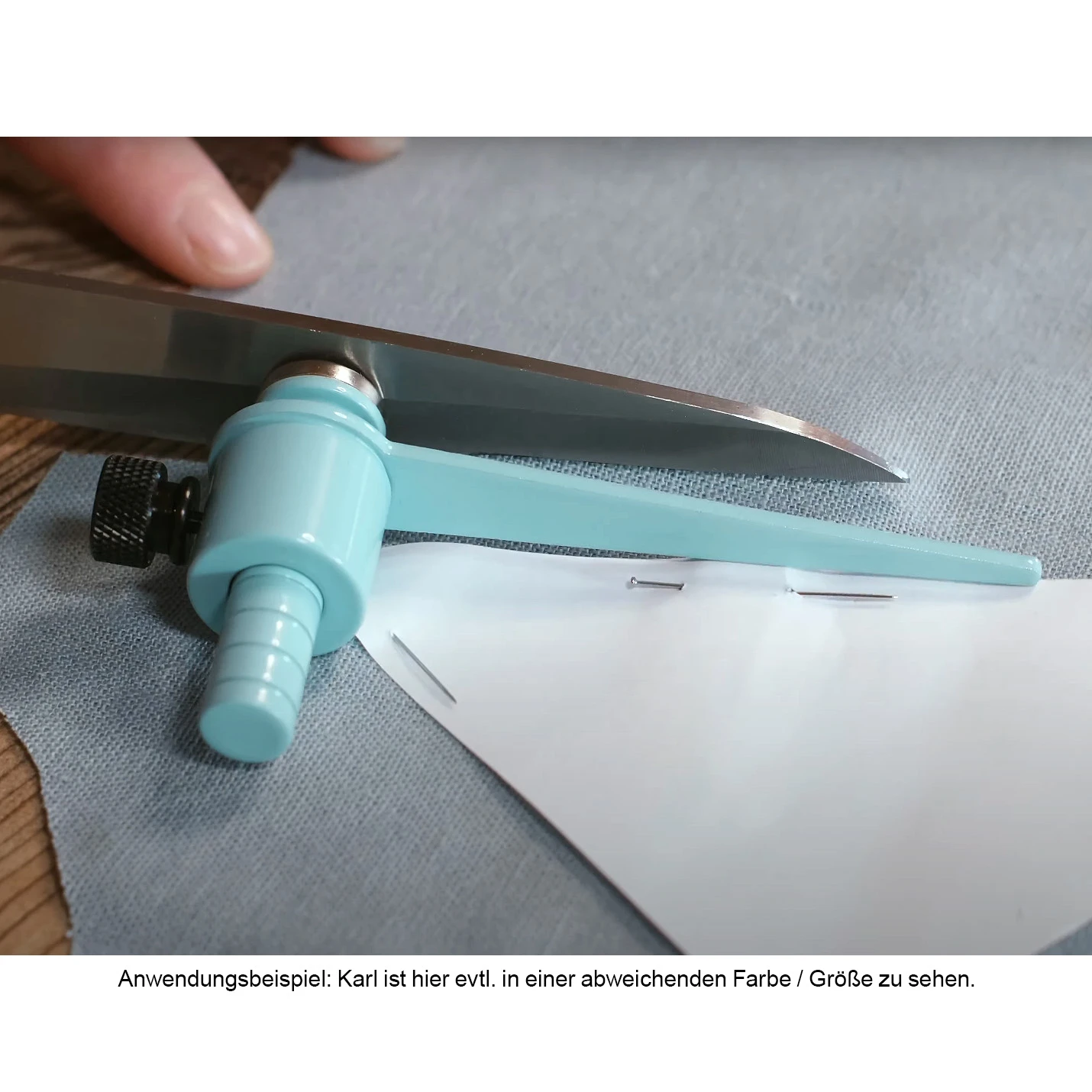 Großer Karl - Zuschneidehilfe (versch. Farben/ Aluminium/ Pulverbeschichtet) 9 Großer Karl - Zuschneidehilfe (versch. Farben/ Aluminium/ Pulverbeschichtet) – Bild 9