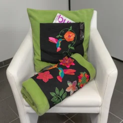 Isacord Stickgarn-Box "Südsee Feeling" (9 Farben/ 1000 M) 7 Isacord Stickgarn-Box "Südsee Feeling" (9 Farben/ 1000 M) -NähKunst Angebote Store suedseefieber 3