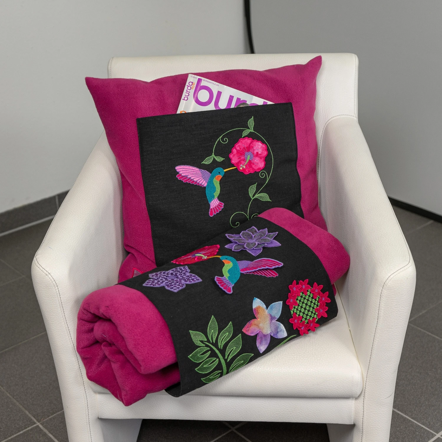 Isacord Stickgarn-Box "Südsee Feeling" (9 Farben/ 1000 M) 4 Isacord Stickgarn-Box "Südsee Feeling" (9 Farben/ 1000 M) – Bild 4